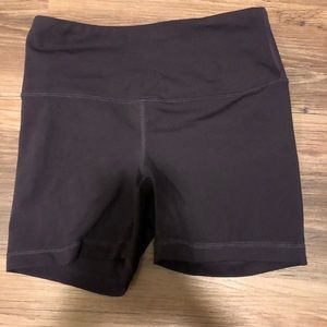 *2* pair of yogalicious shorts